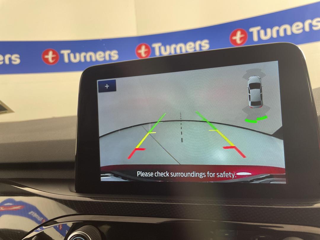 Photo '24' of Ford Escape