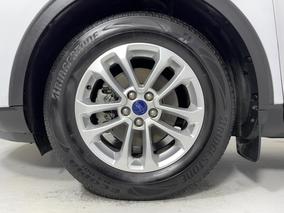 Photo '10' of Ford Escape