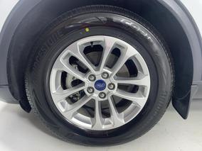Photo '10' of Ford Escape