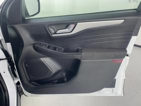 Photo '15' of Ford Escape