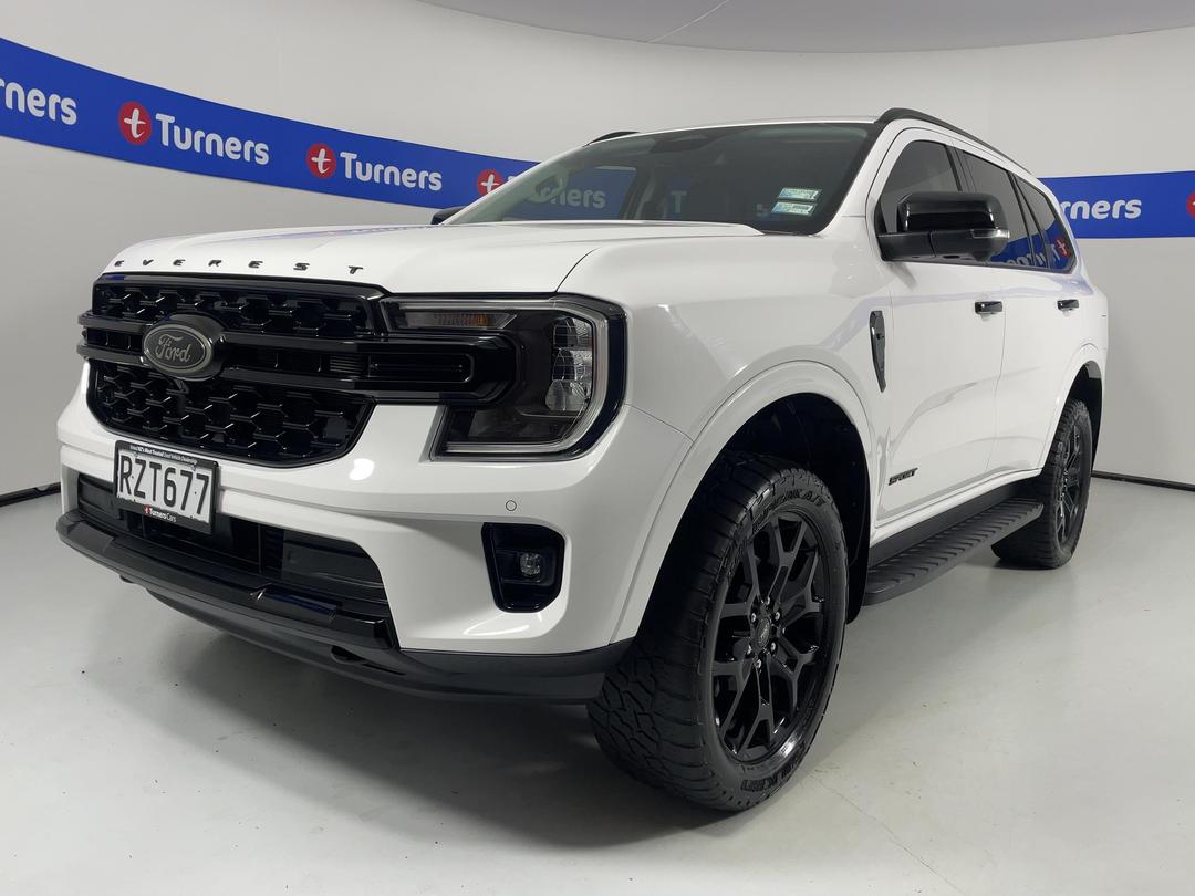 Photo '4' of Ford Everest