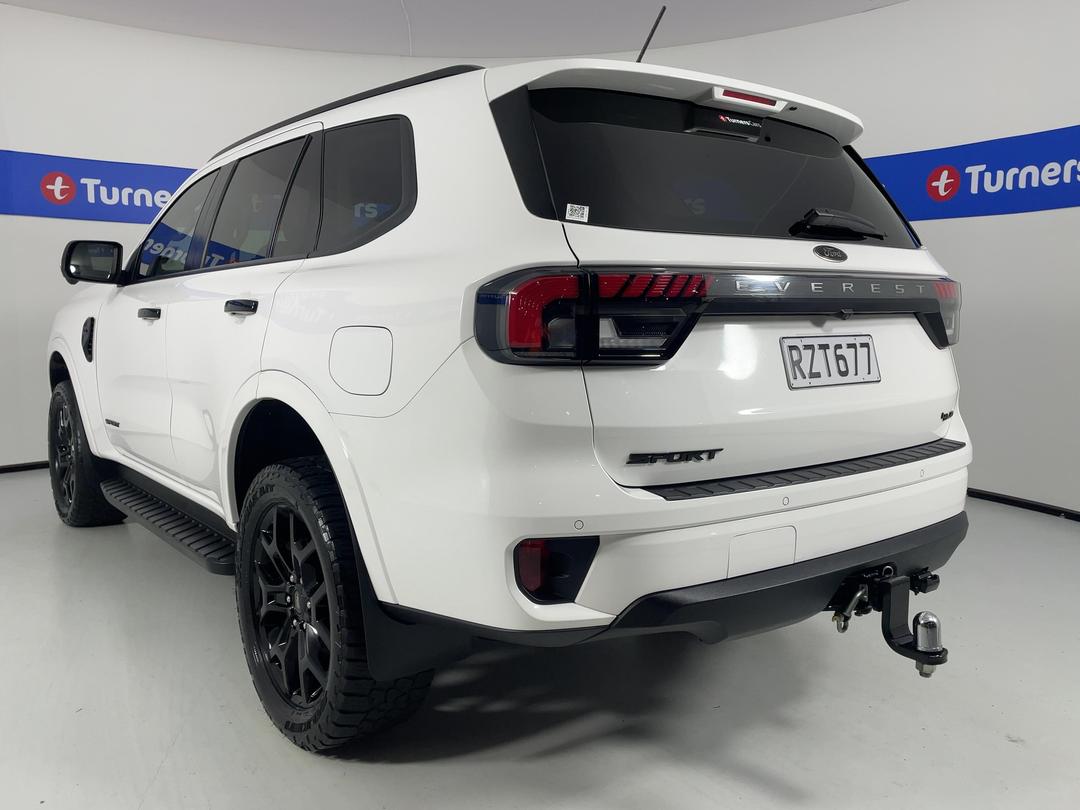 Photo '5' of Ford Everest