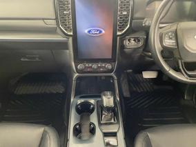 Photo '18' of Ford Everest