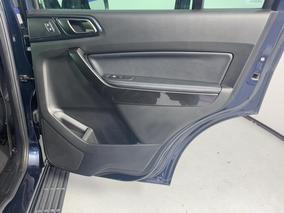Photo '19' of Ford Everest