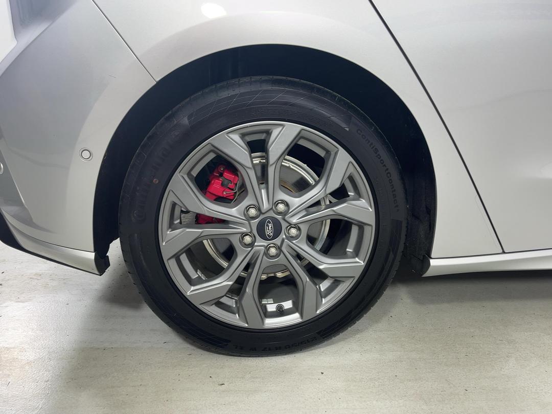 Photo '12' of Ford Focus