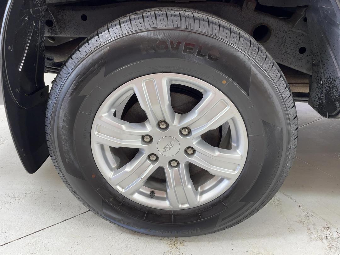 Photo '12' of Ford Ranger