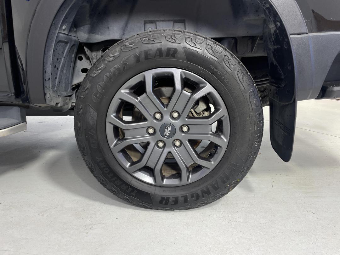 Photo '11' of Ford Ranger