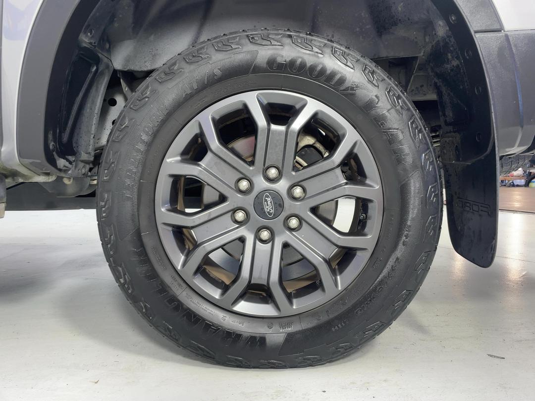 Photo '11' of Ford Ranger