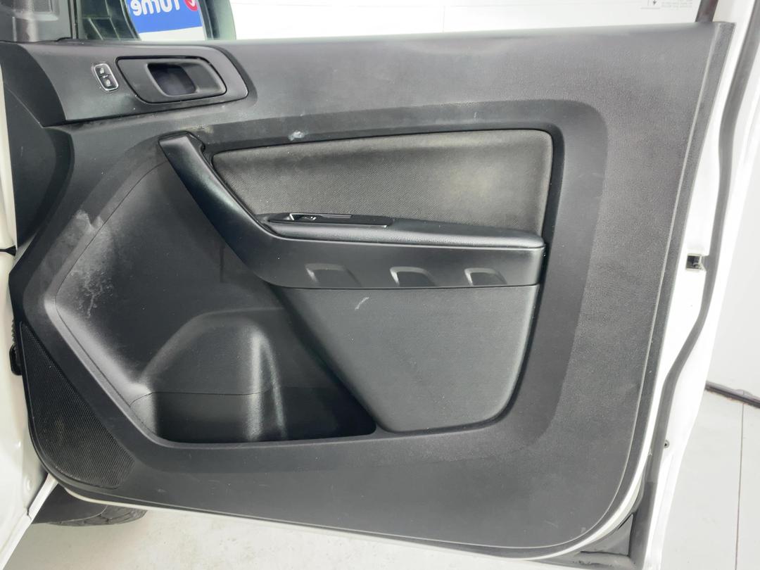 Photo '14' of Ford Ranger