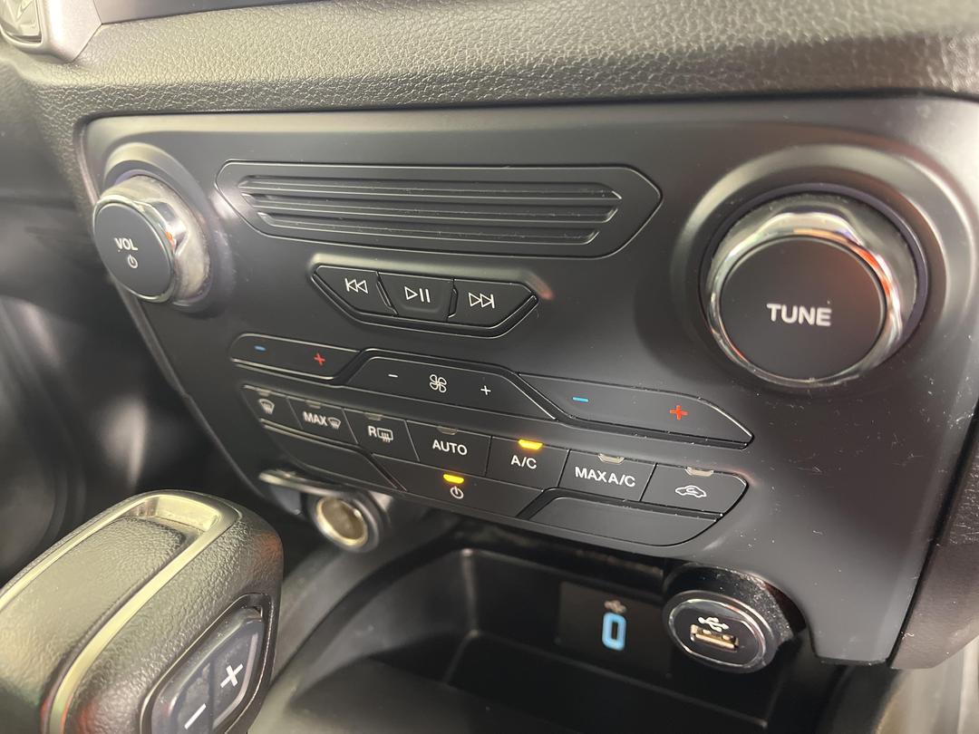 Photo '24' of Ford Ranger