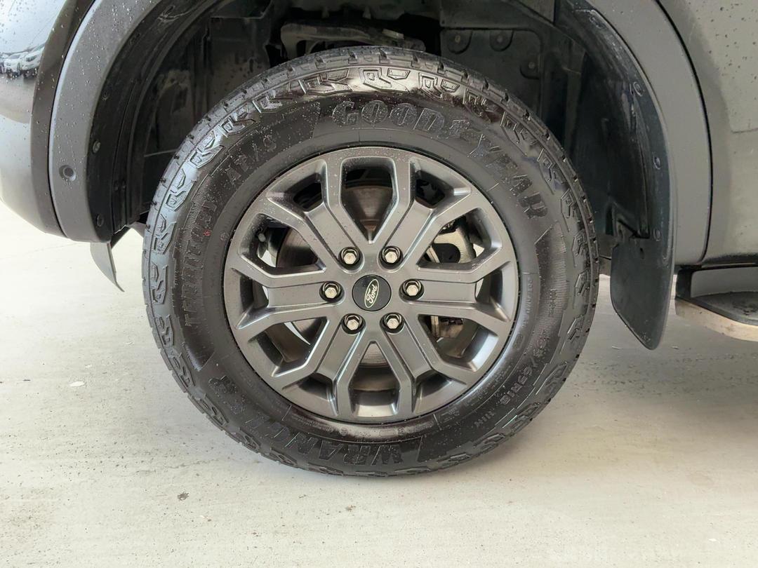 Photo '10' of Ford Ranger
