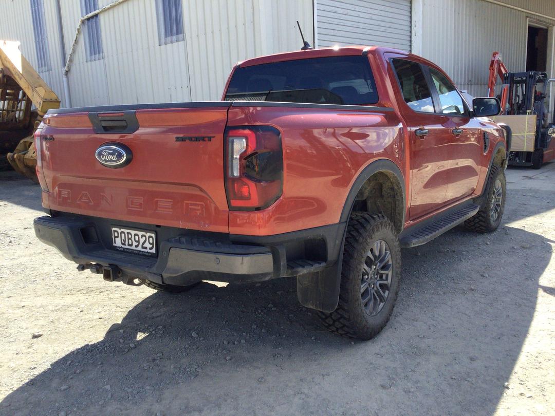 Photo '8' of Ford Ranger Sport Double CAB W/S Photo '8' of Ford Ranger Sport Double CAB W/S