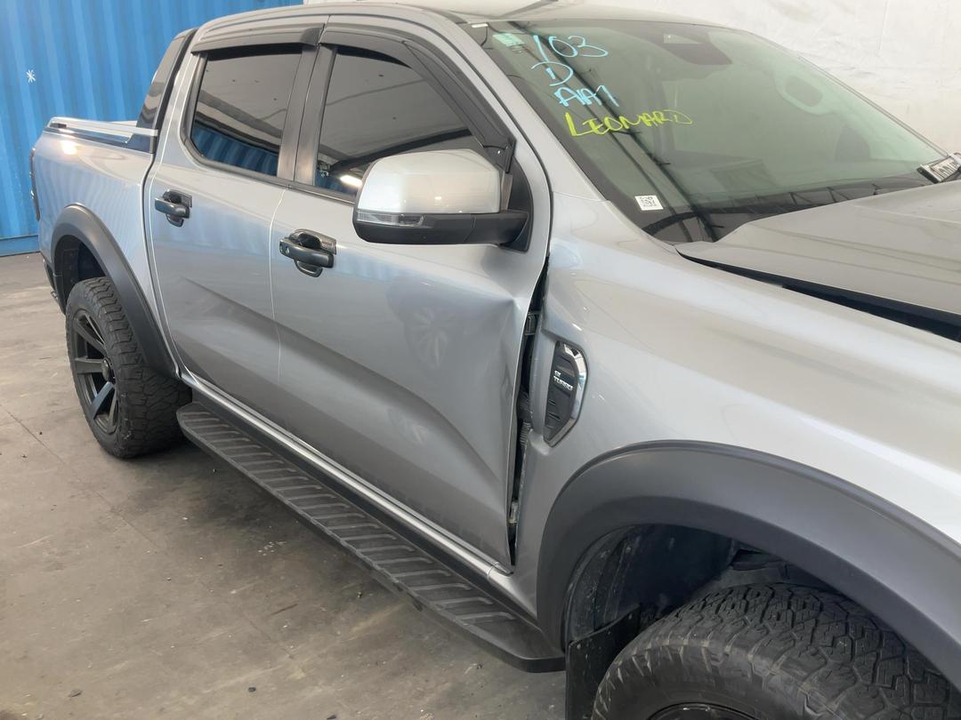 Photo '3' of Ford Ranger XLT Double CAB W/SA Photo '3' of Ford Ranger XLT Double CAB W/SA