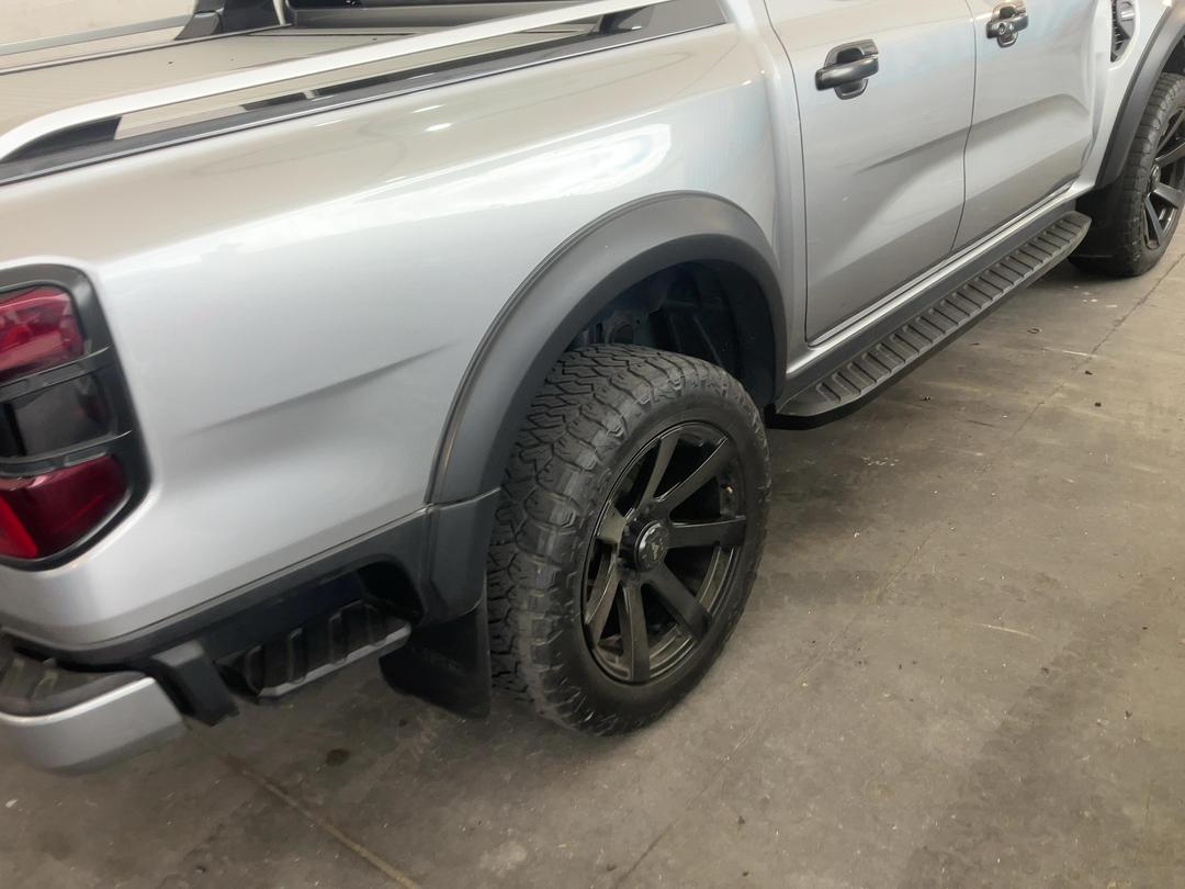 Photo '14' of Ford Ranger XLT Double CAB W/SA Photo '14' of Ford Ranger XLT Double CAB W/SA