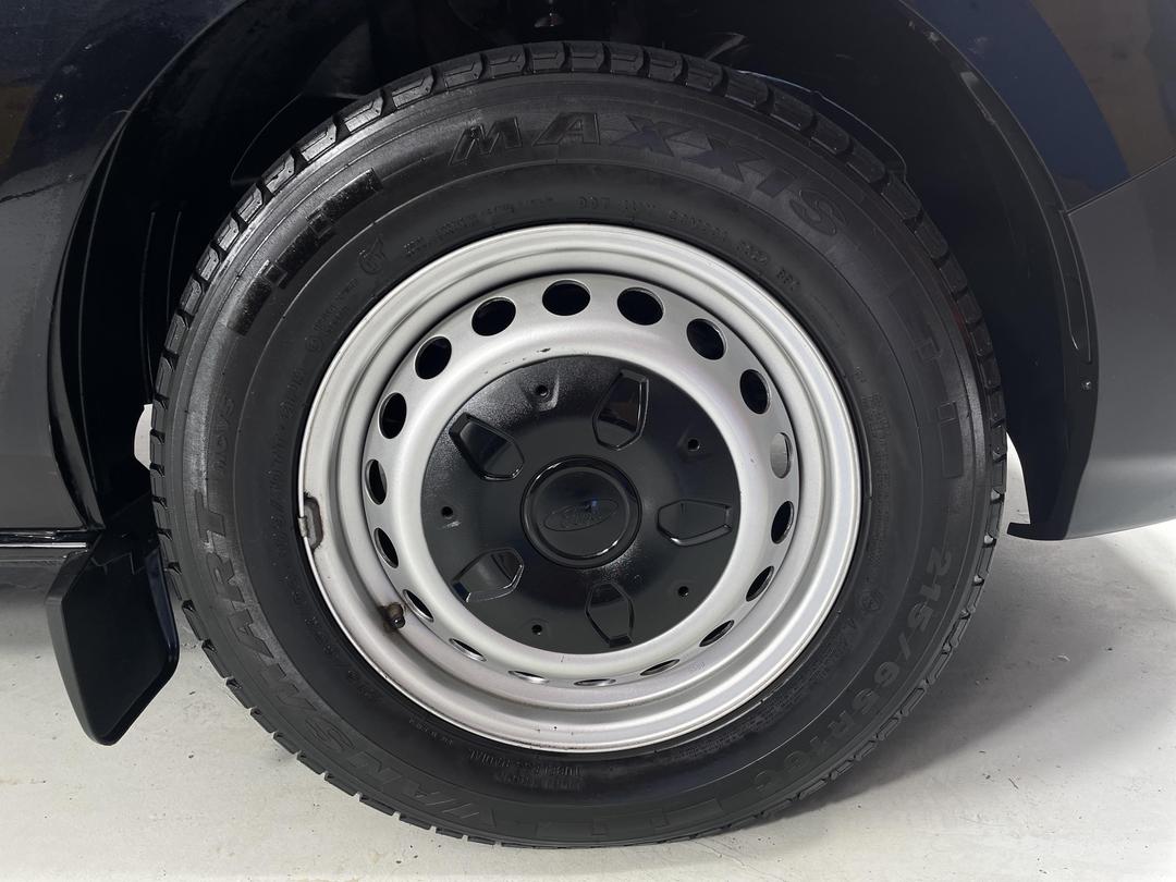 Photo '9' of Ford Transit