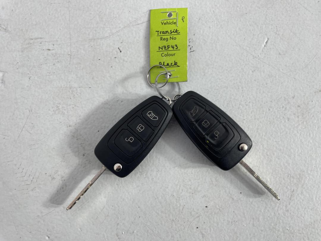 Photo '21' of Ford Transit