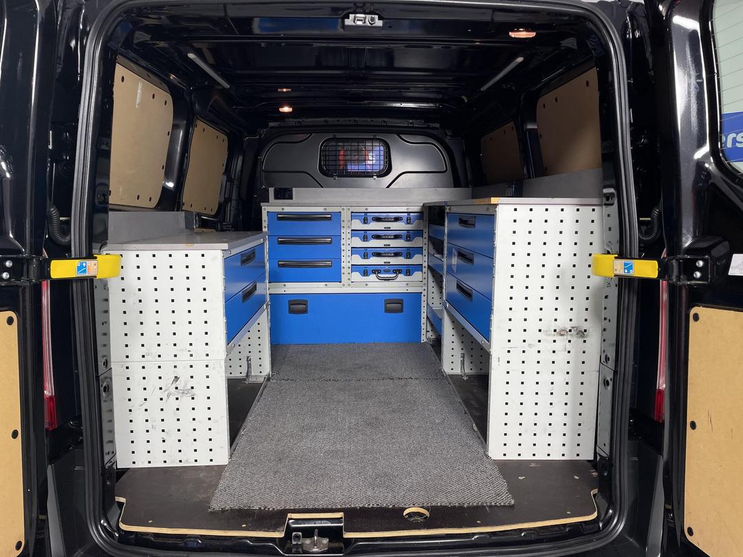 Photo '14' of Ford Transit