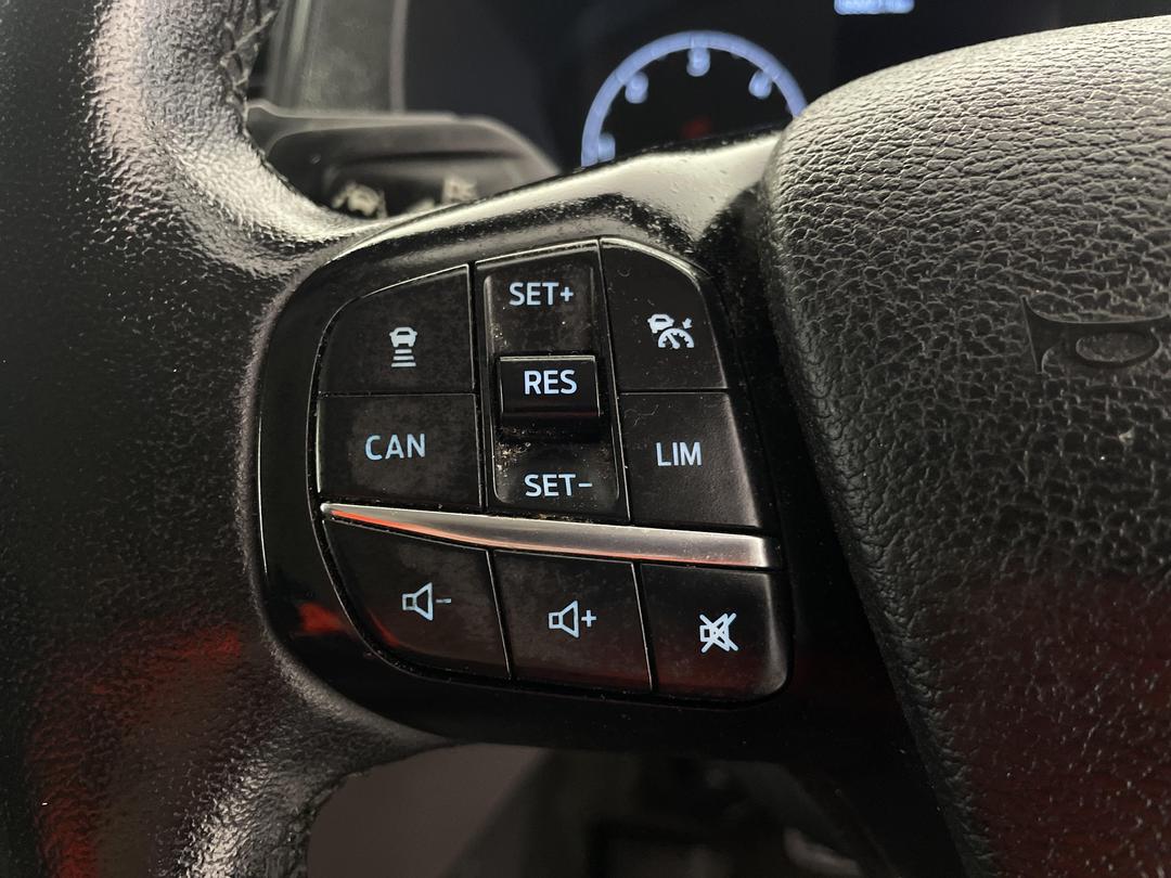 Photo '23' of Ford Transit