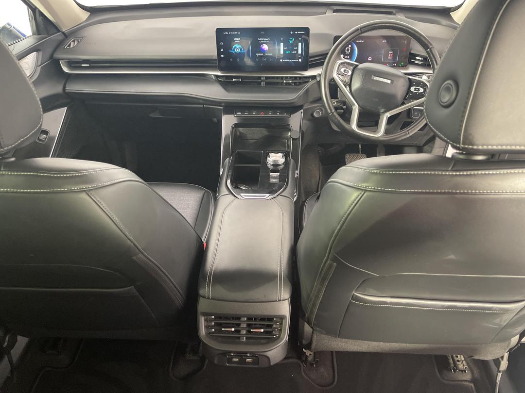 Photo '18' of Haval H6