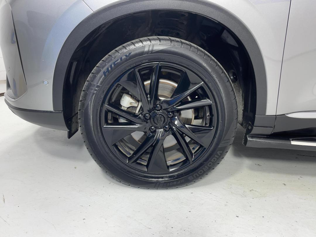 Photo '10' of Haval H6
