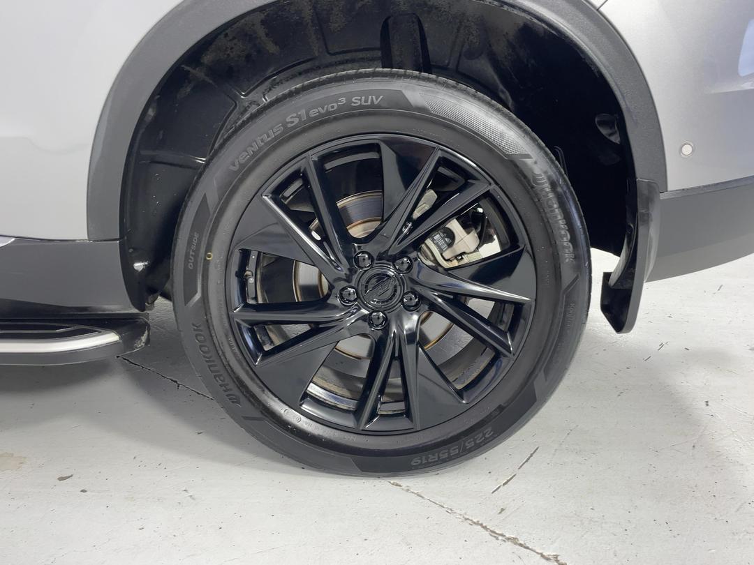 Photo '11' of Haval H6