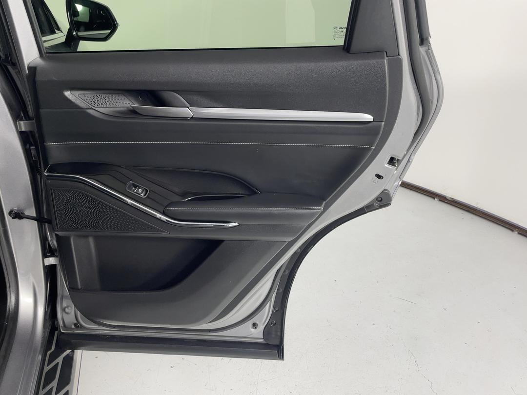 Photo '19' of Haval H6