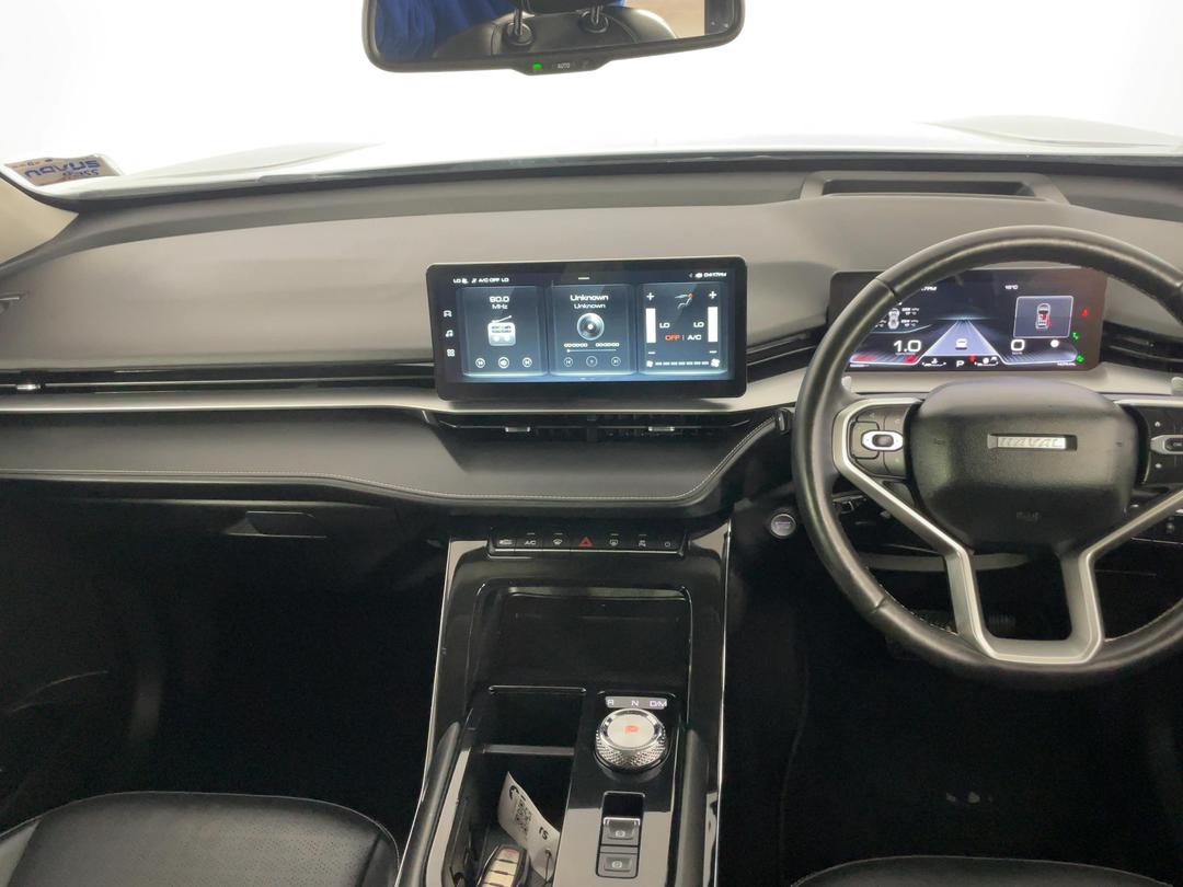 Photo '17' of Haval H6