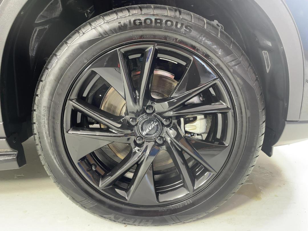 Photo '9' of Haval H6