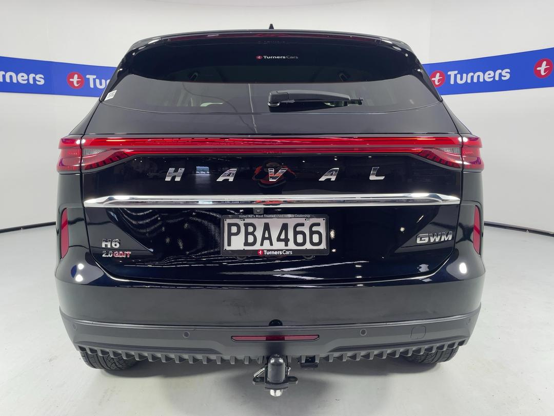 Photo '6' of Haval H6