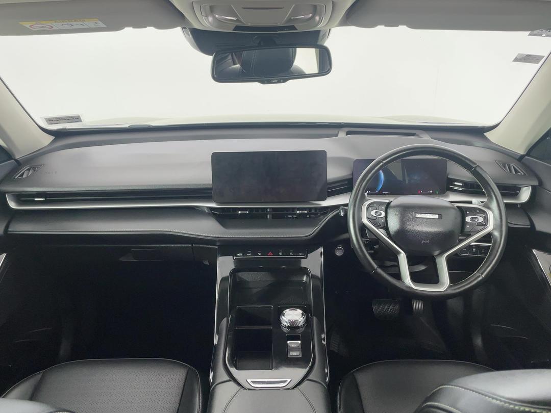 Photo '17' of Haval H6