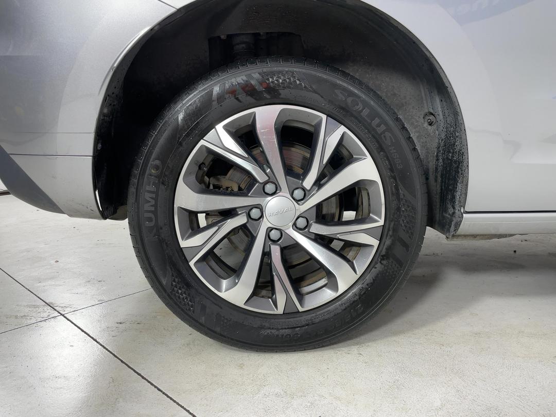 Photo '12' of Haval Jolion