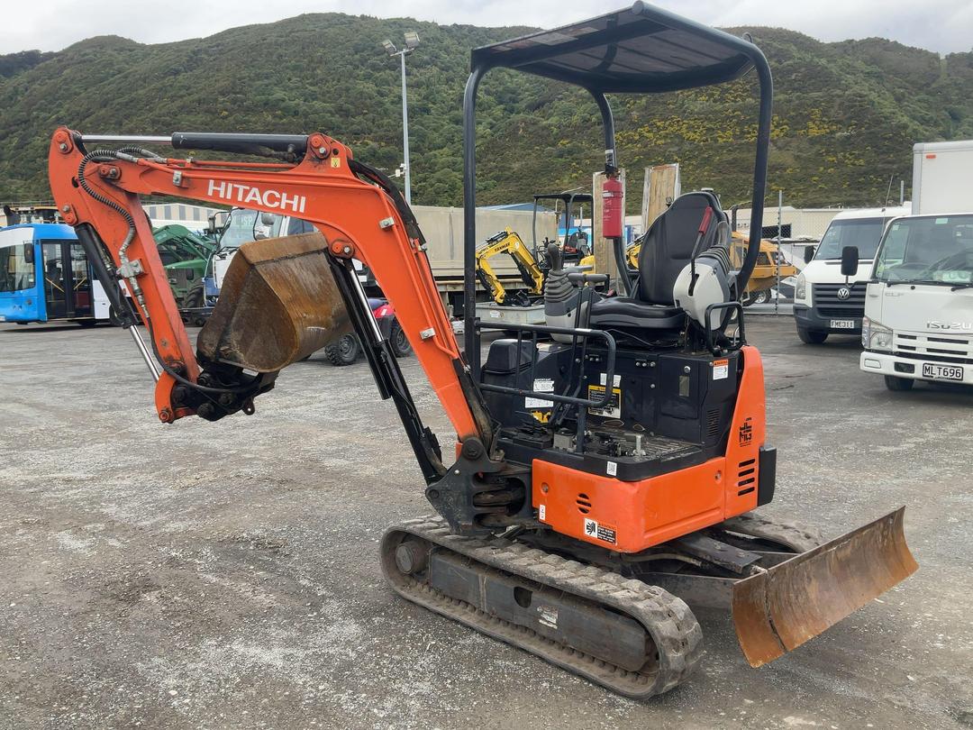 Photo '21' of Hitachi ZX17U Excavator
