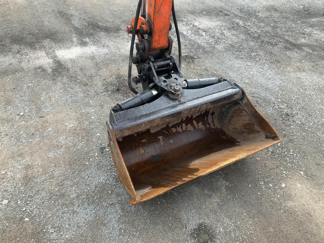Photo '28' of Hitachi ZX17U Excavator