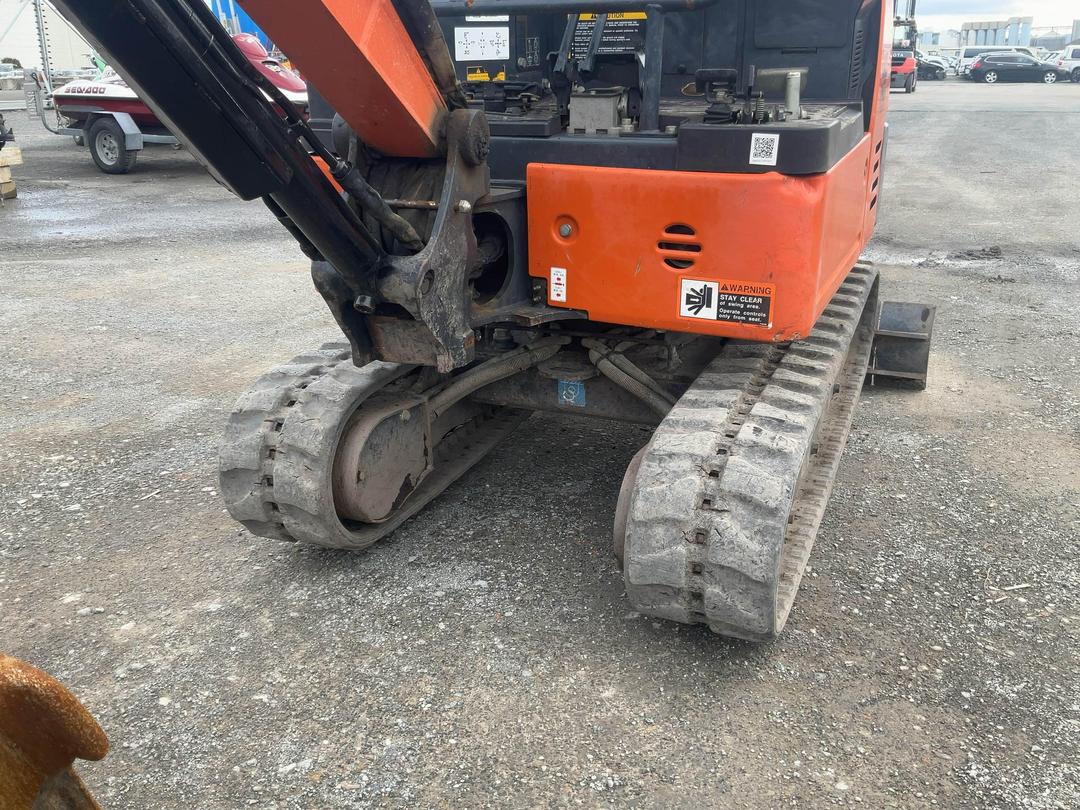 Photo '30' of Hitachi ZX17U Excavator
