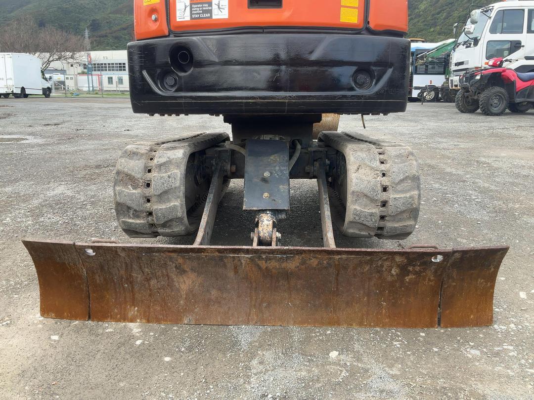 Photo '31' of Hitachi ZX17U Excavator