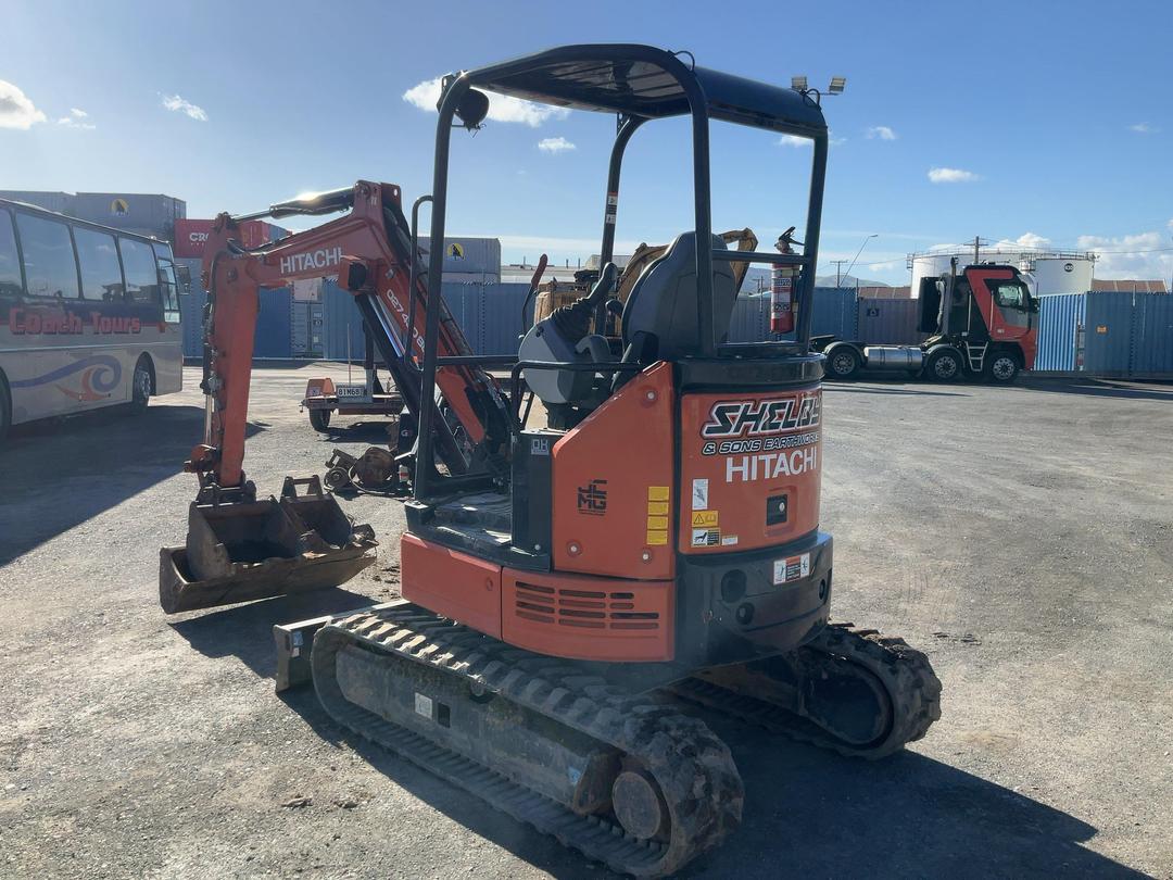 Photo '6' of Hitachi Zx26U-5A Excavator