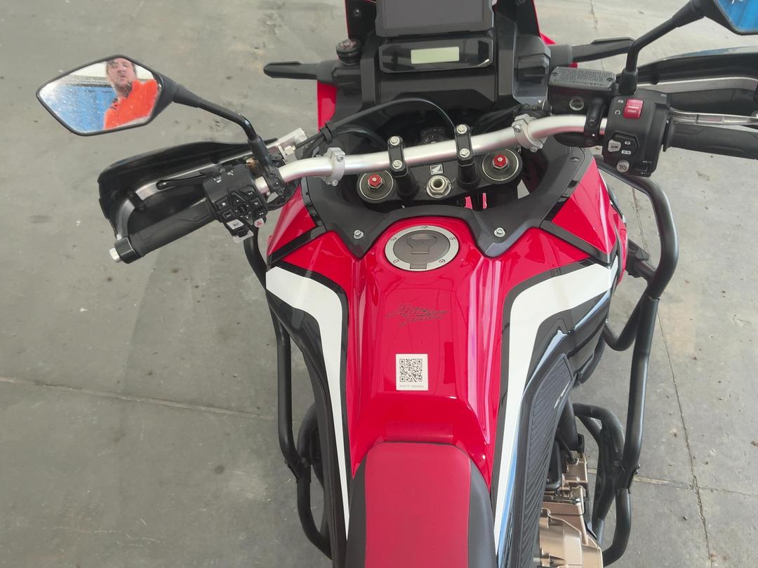 Photo '9' of Honda CRF1100 L1 Standard 1.1P Photo '9' of Honda CRF1100 L1 Standard 1.1P