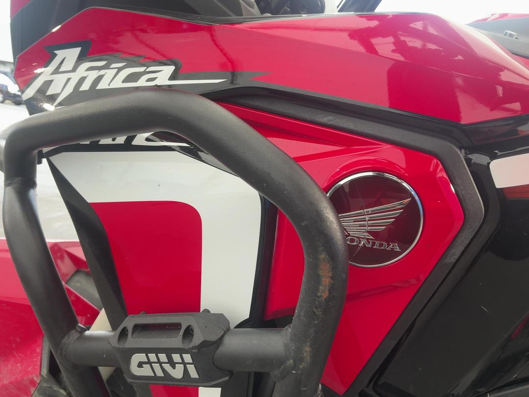 Photo '19' of Honda CRF1100 L1 Standard 1.1P Photo '19' of Honda CRF1100 L1 Standard 1.1P