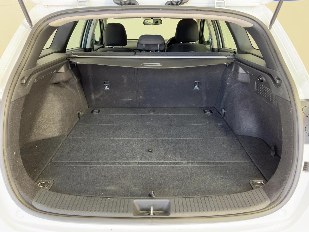 Photo '14' of Hyundai I30