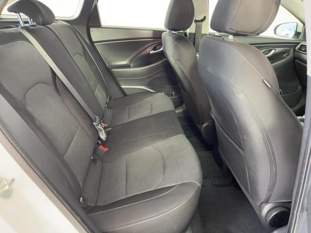 Photo '20' of Hyundai I30