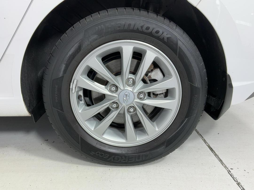 Photo '11' of Hyundai I30