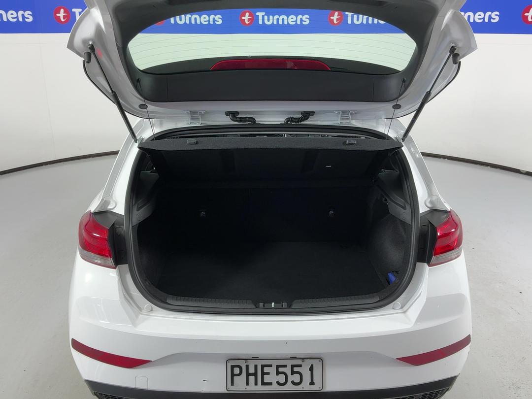Photo '14' of Hyundai I30
