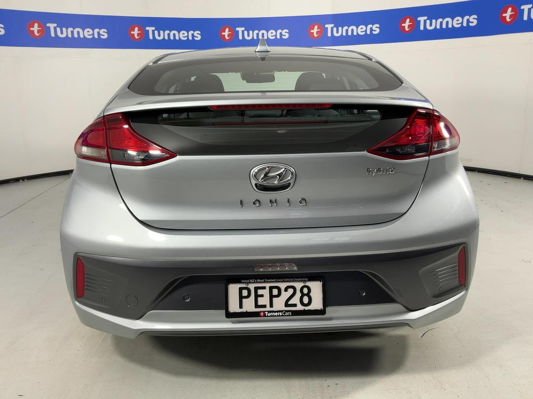 Photo '6' of Hyundai Ioniq