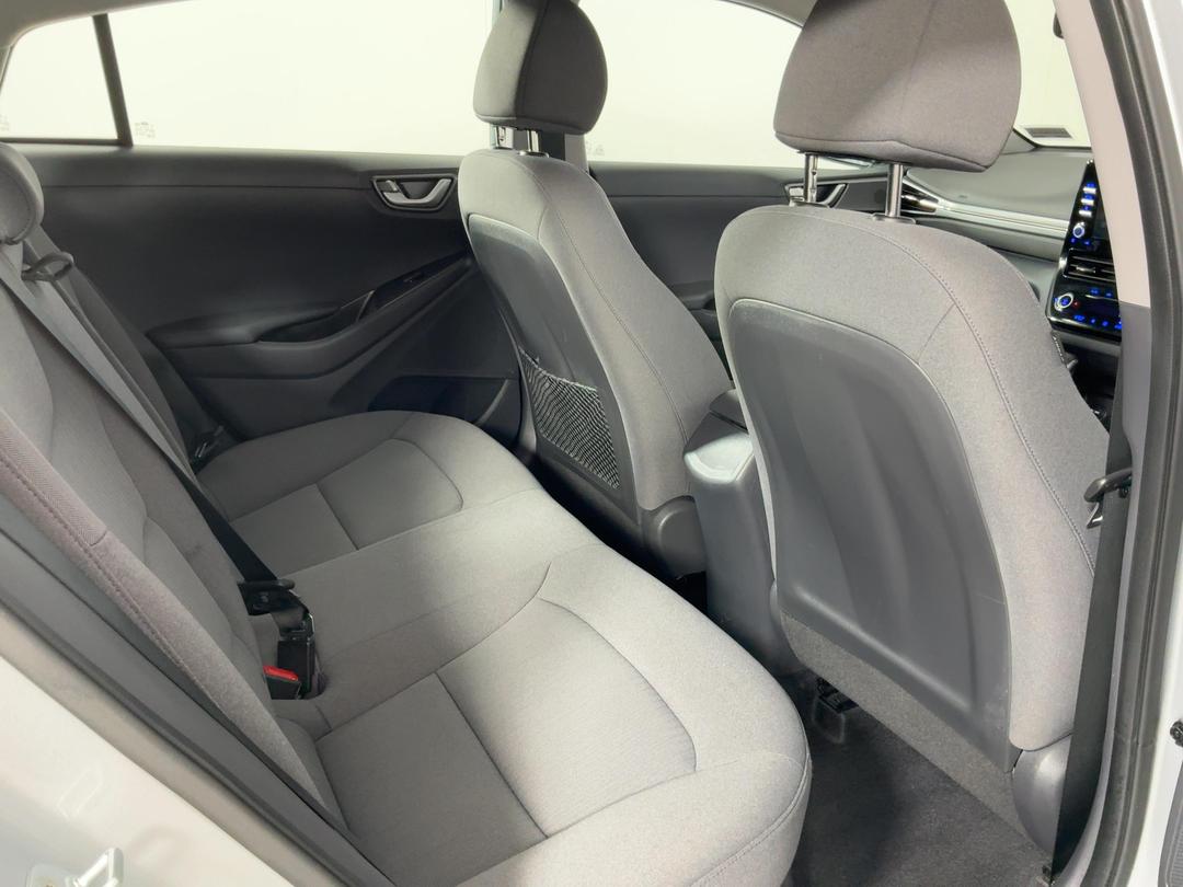 Photo '20' of Hyundai Ioniq