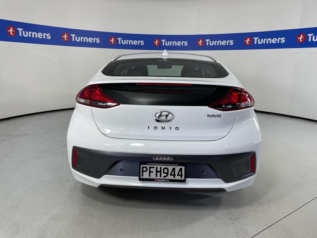 Photo '6' of Hyundai Ioniq