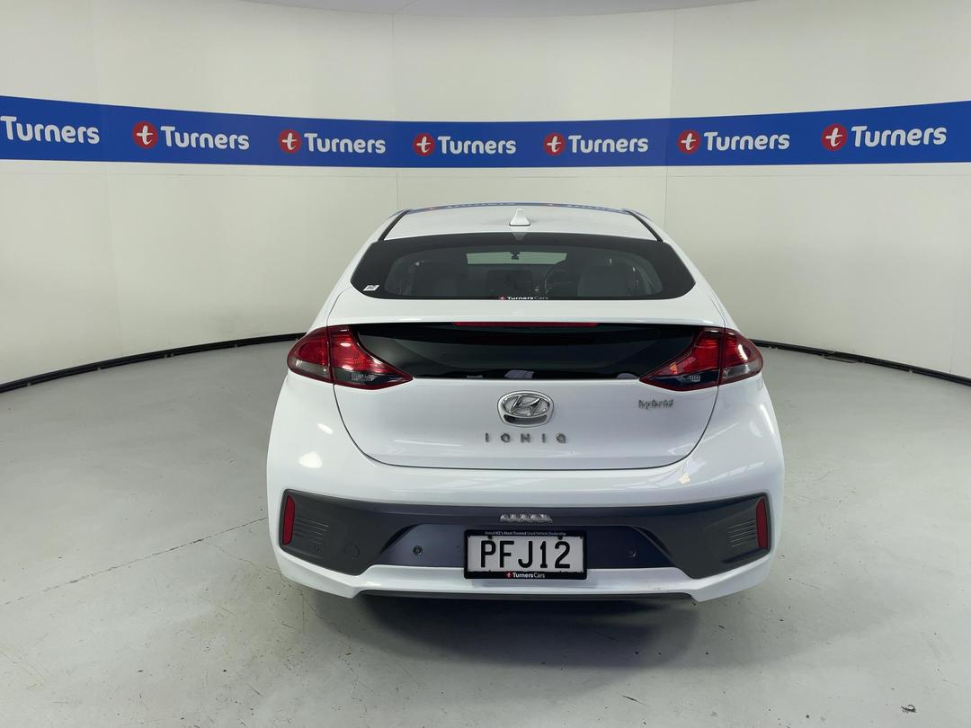 Photo '6' of Hyundai Ioniq