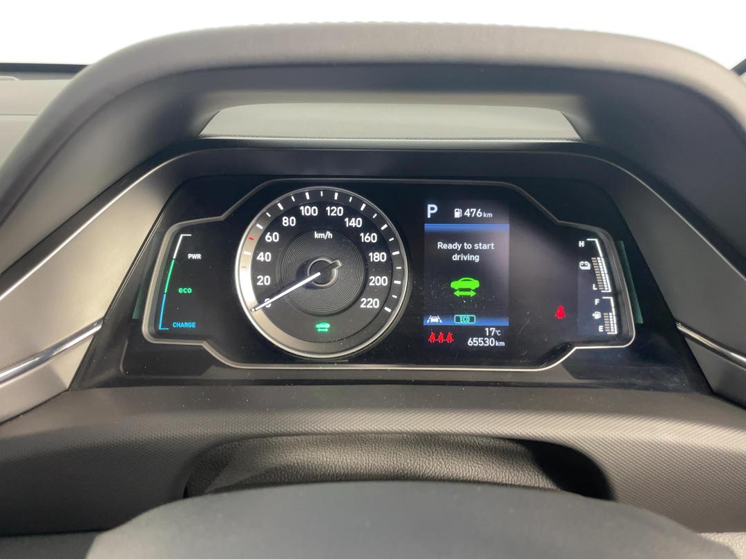 Photo '21' of Hyundai Ioniq