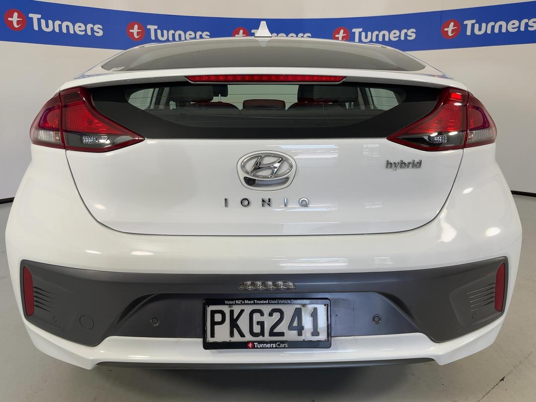 Photo '6' of Hyundai Ioniq