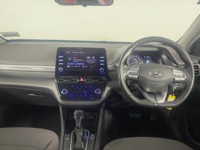 Photo '17' of Hyundai Ioniq