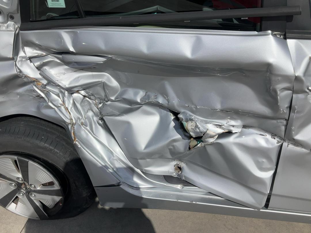Photo '14' of Hyundai Ioniq Hybrid Photo '14' of Hyundai Ioniq Hybrid